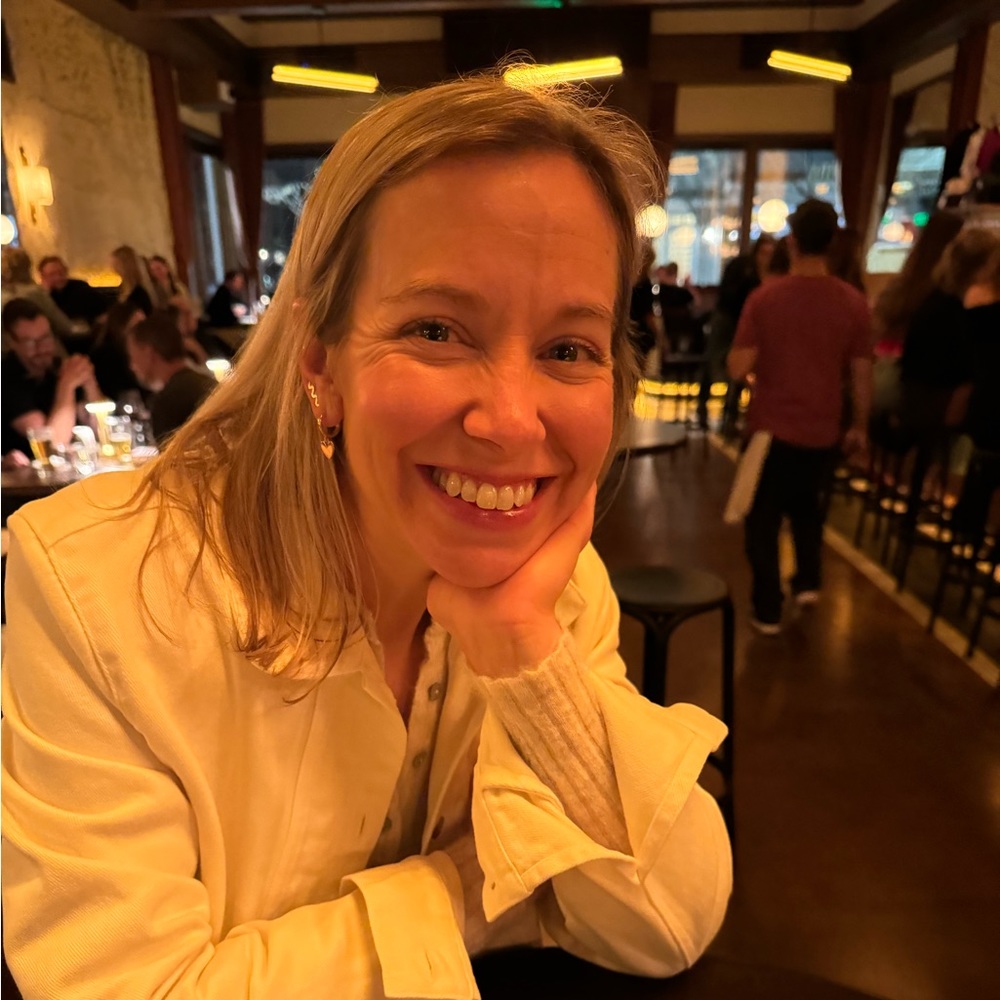 Meet your Posher, Aileen